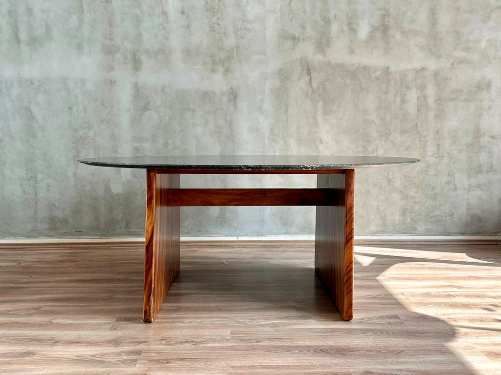 Mesa Comedor Bozzi Granito