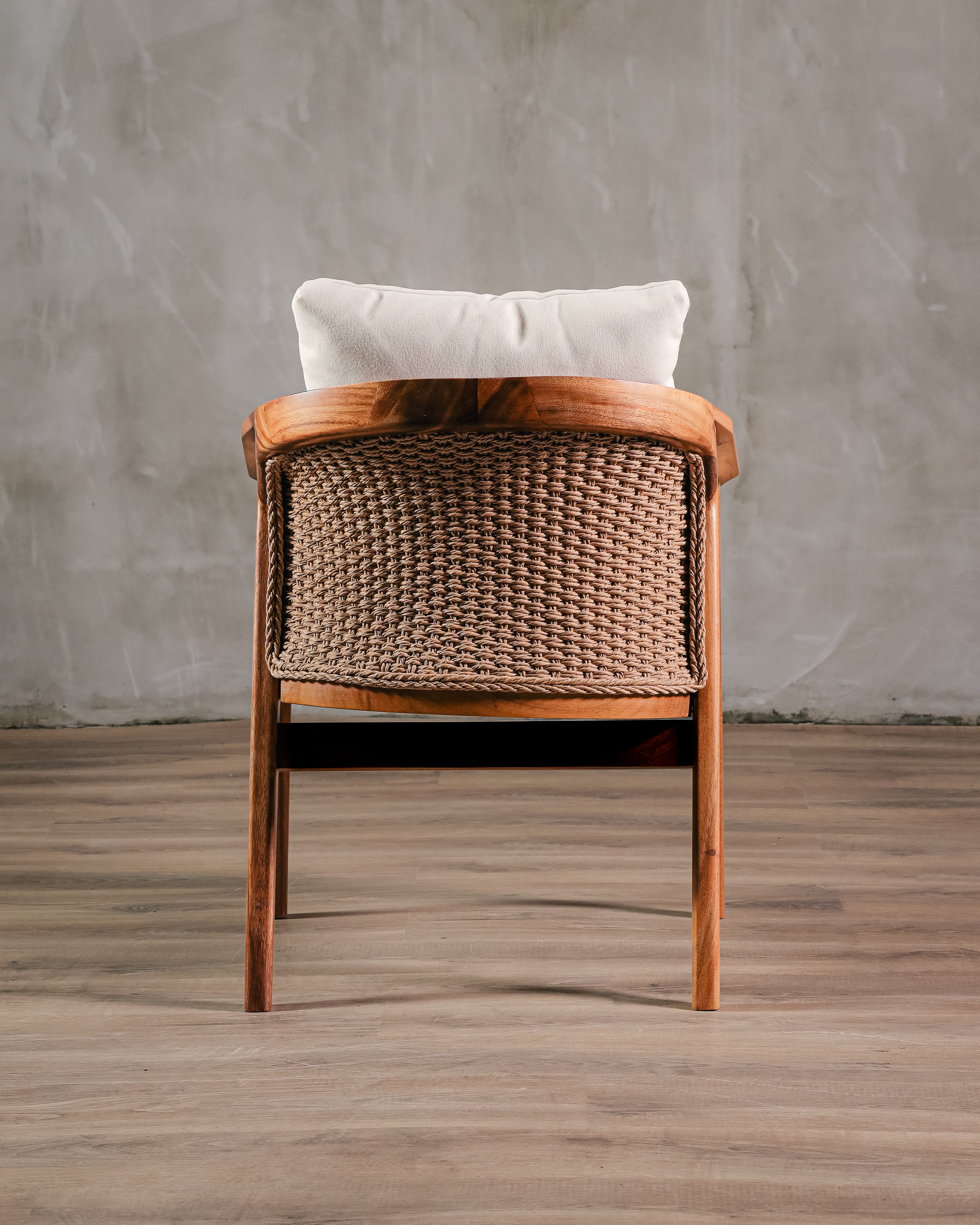 Silla Caserta en Parota Tejido Beige