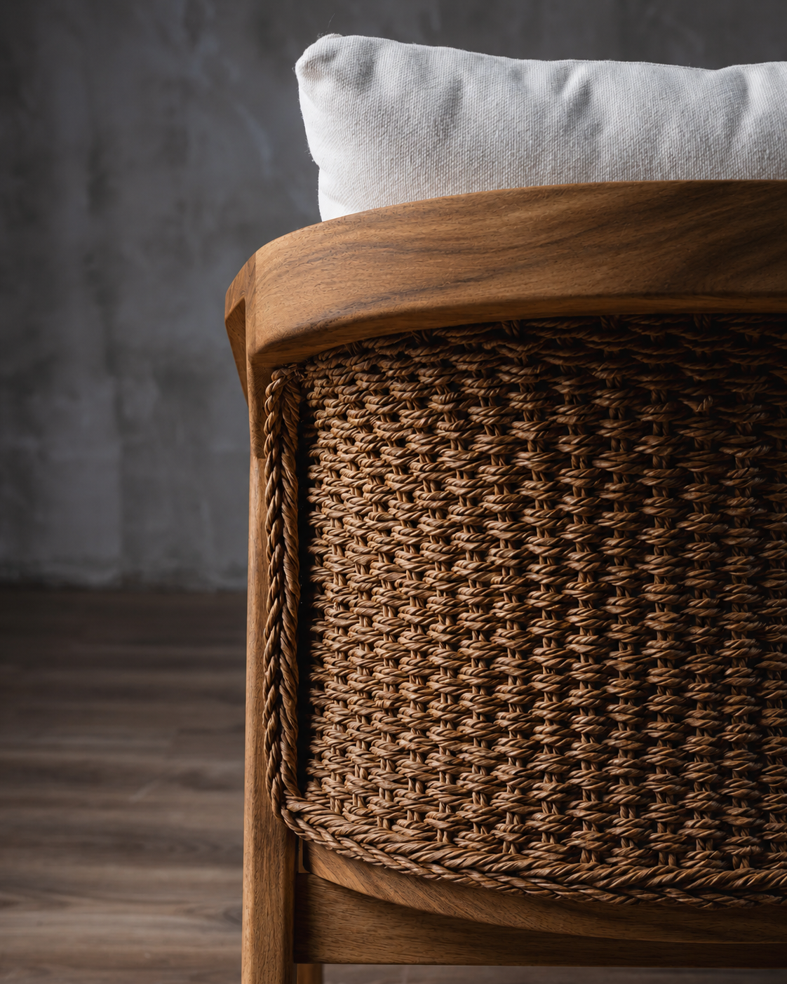 Silla Caserta en Parota Tejido Ratán Torcido Beige