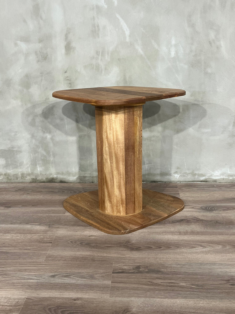 Mesa Lateral Parma