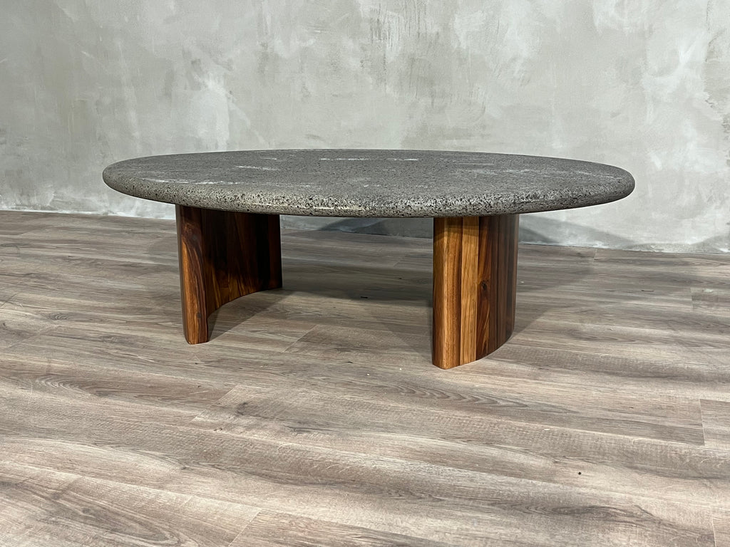 Mesa de centro Cabo piedra volcánica