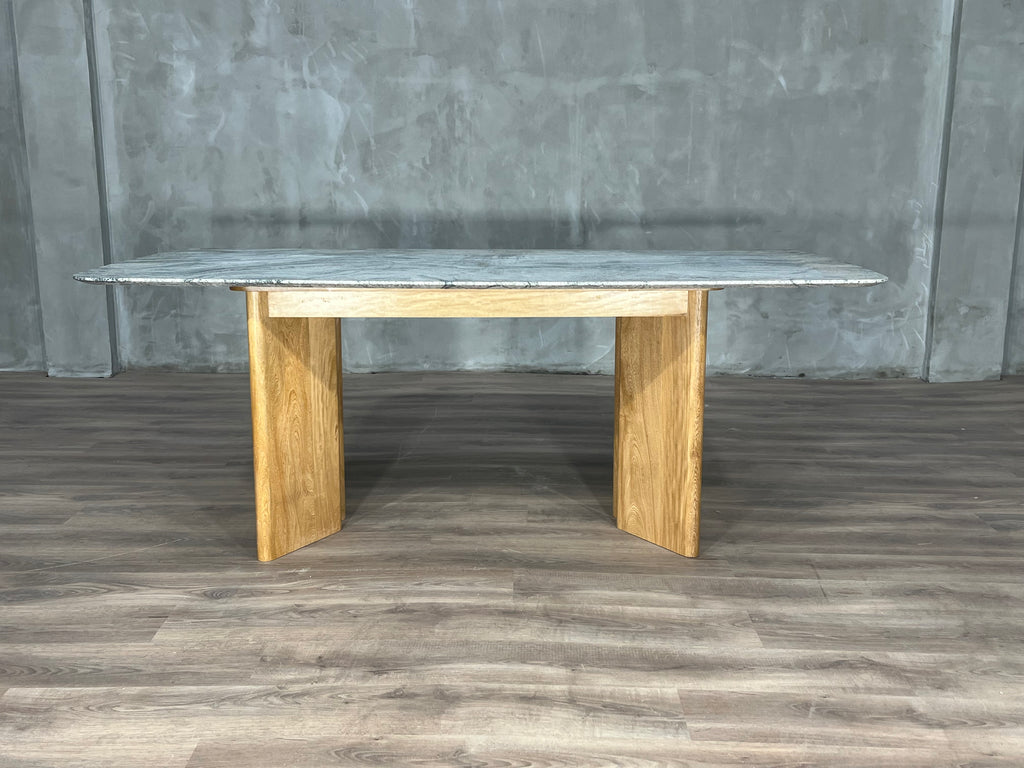 Comedor Amaretto Roble y Granito Gris Platino