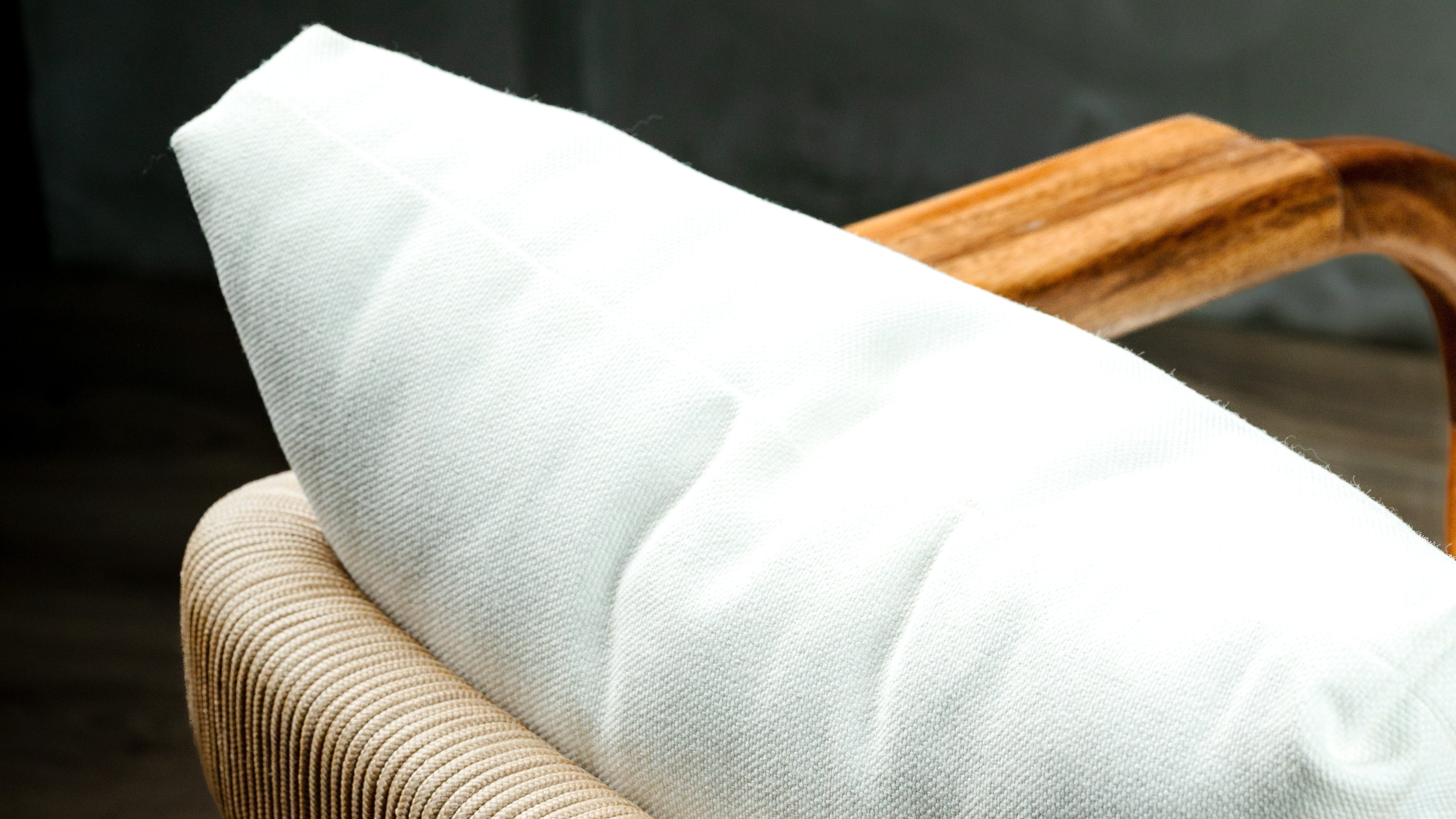 Silla Amalia Exterior  Tejido Beige Parota