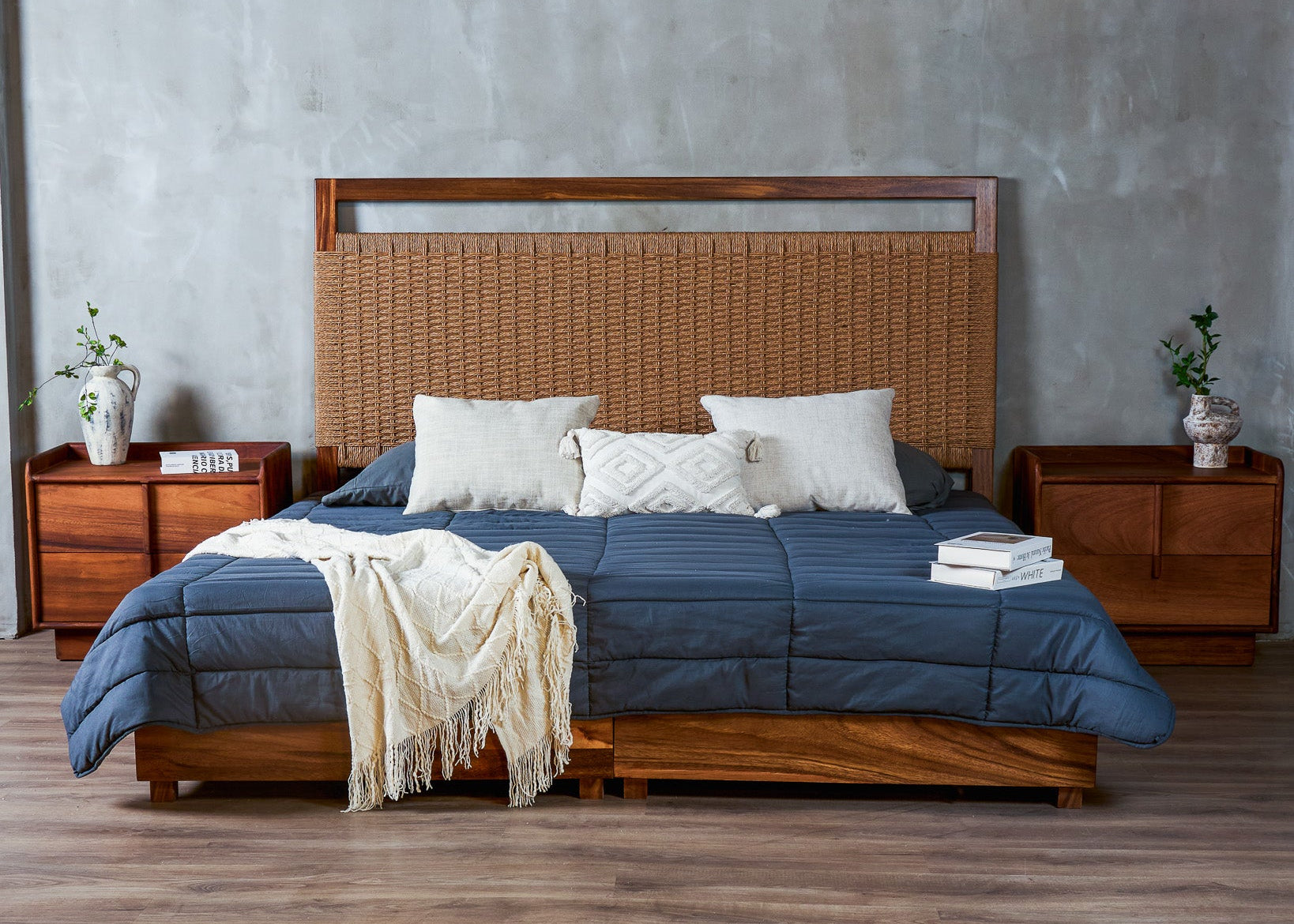 CABECERA TRAKA TEJIDA