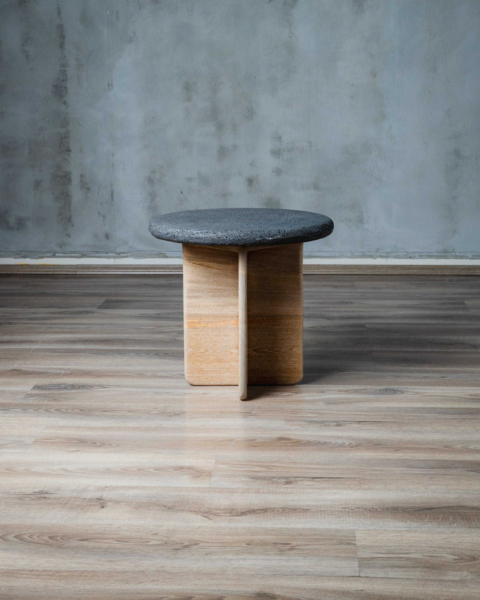 Mesa lateral Vecchio piedra
