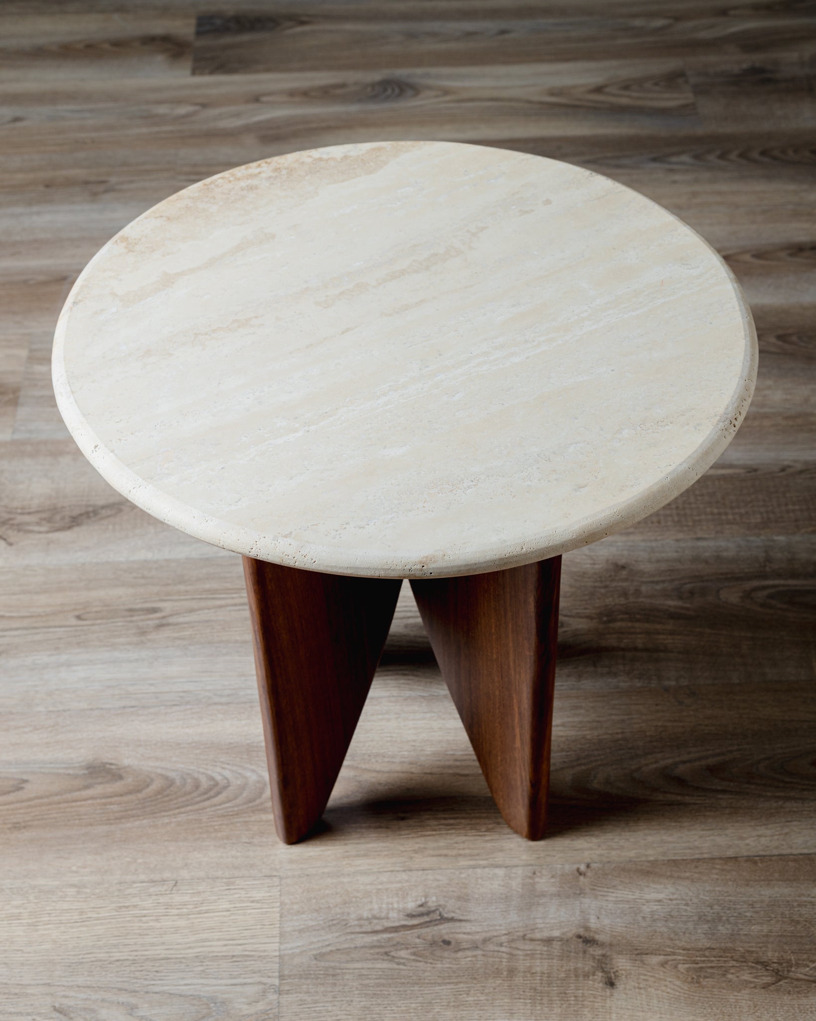 Mesa lateral Velino