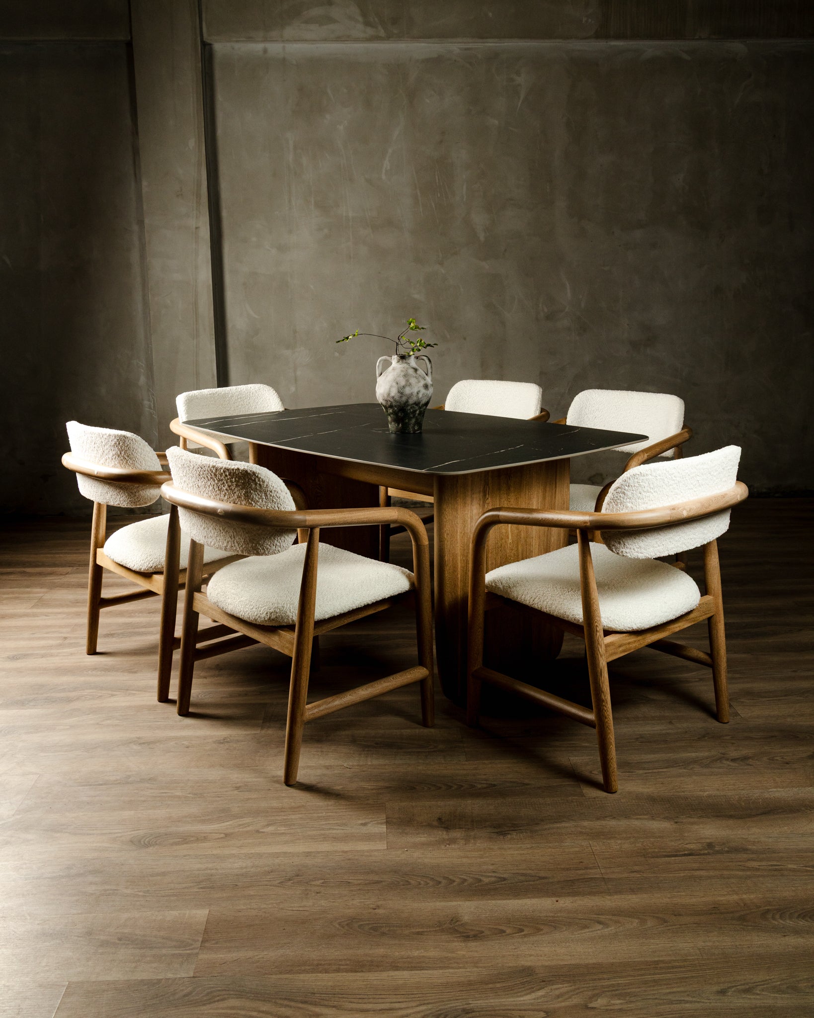 Mesa Comedor Nardo Roble y Cuarcita