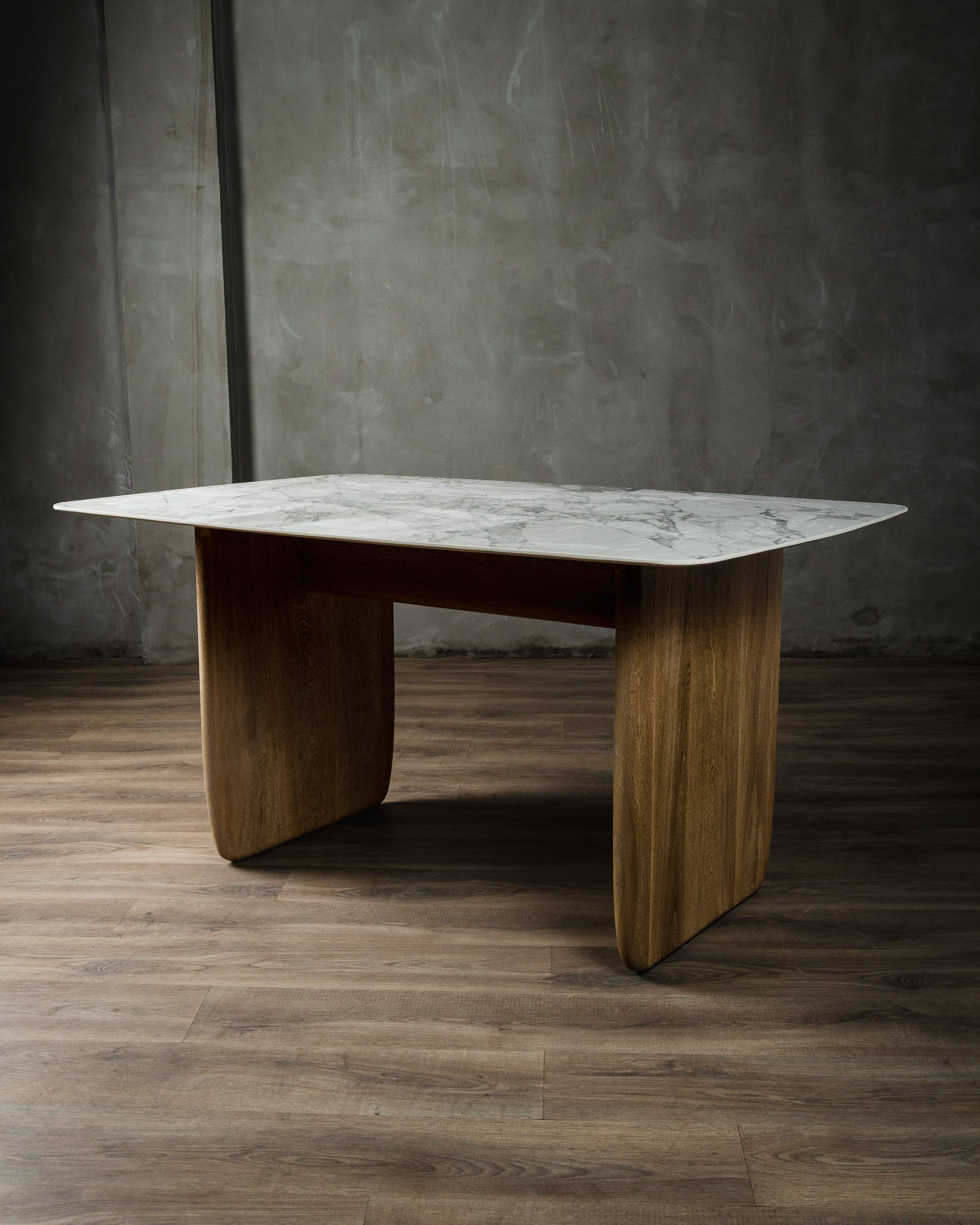 Mesa Comedor Nardo Roble y Cuarcita