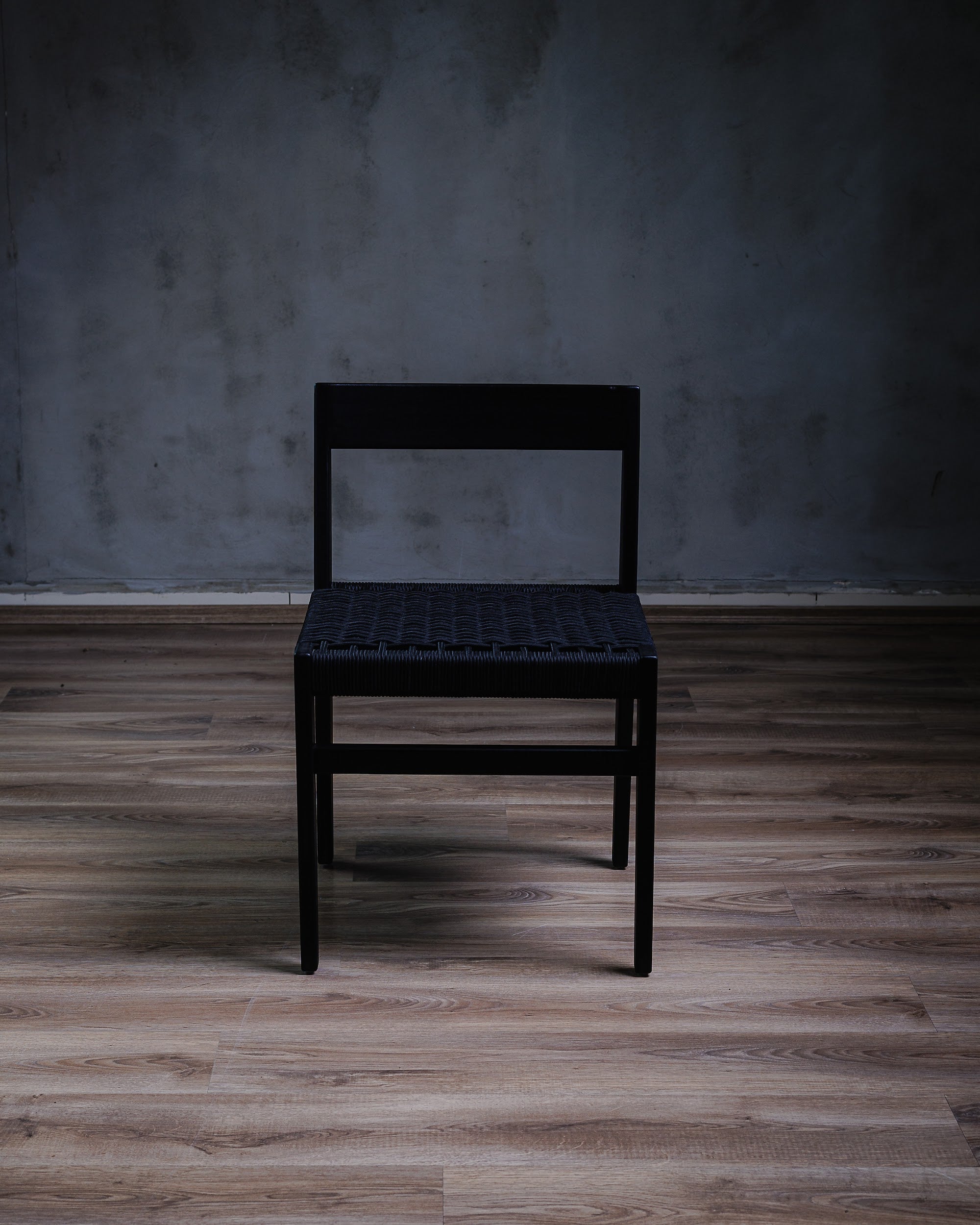 Silla Lucca en Roble Negro