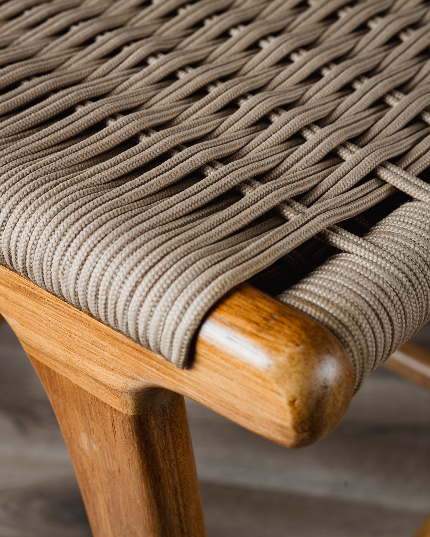 Banco Saka Parota Beige