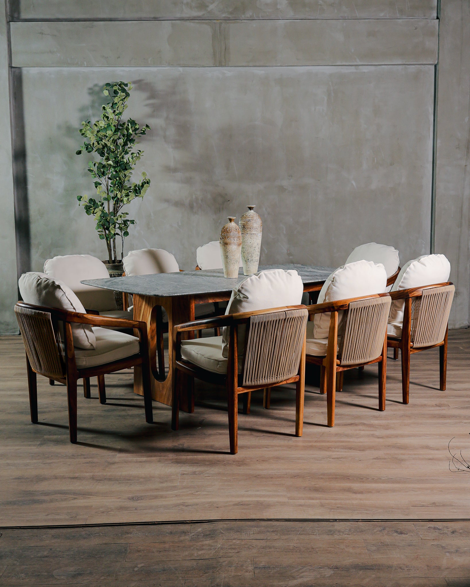 Mesa Comedor Biella Parota y Granito