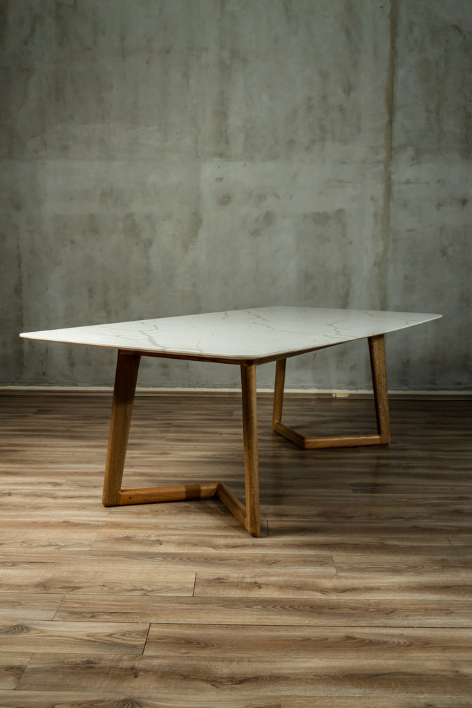 Mesa Base Parota Delgada Cobertura Granito Blanco 8-
