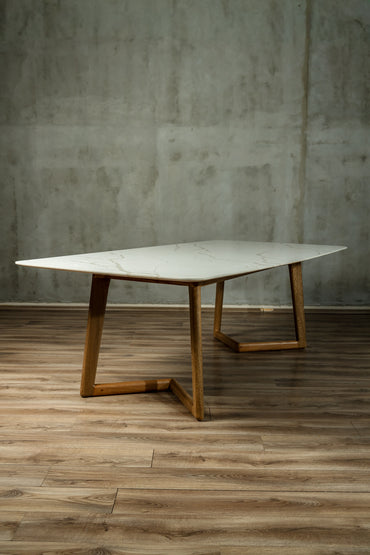 Mesa Base Parota Delgada Cobertura Granito Blanco 8-