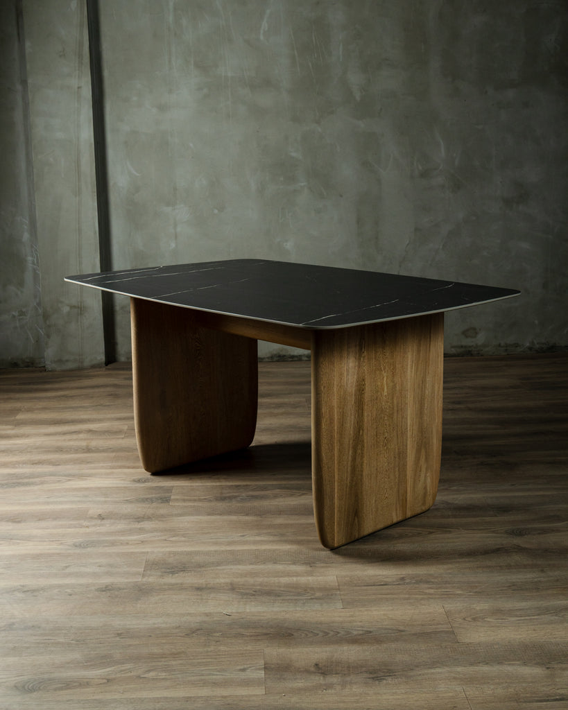 Mesa Base Roble Cobertura Granito Negro 6-