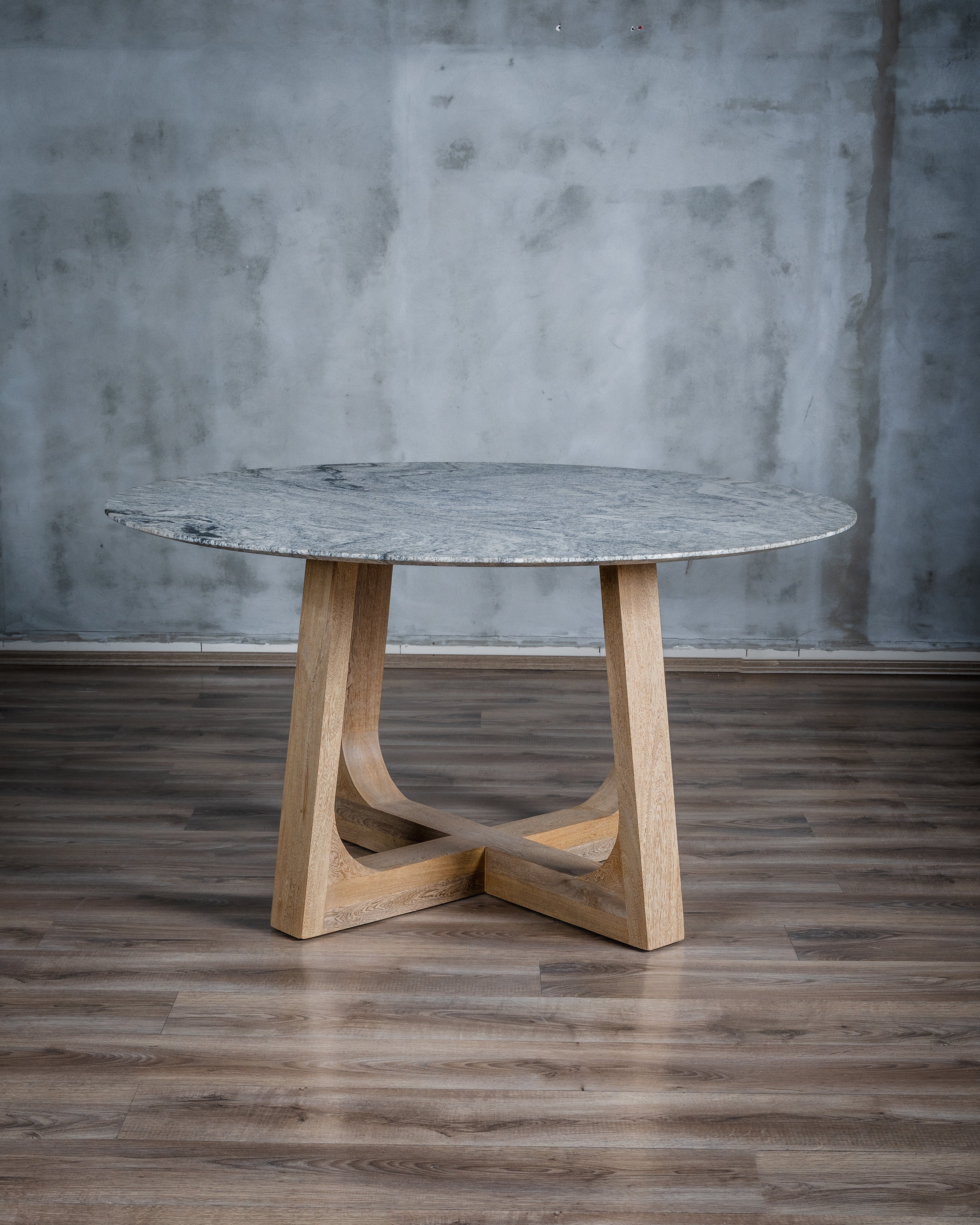 MESA COMEDOR OLIVERIO ROBLE Y GRANITO