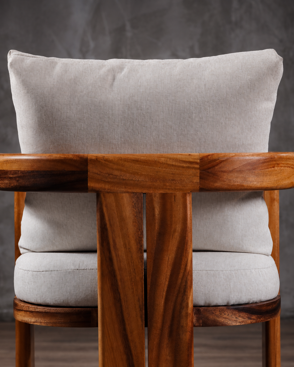 Silla Venetta en Parota