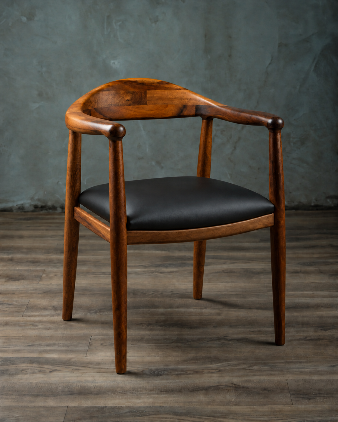 Silla Romana en Parota Vinipiel Negro