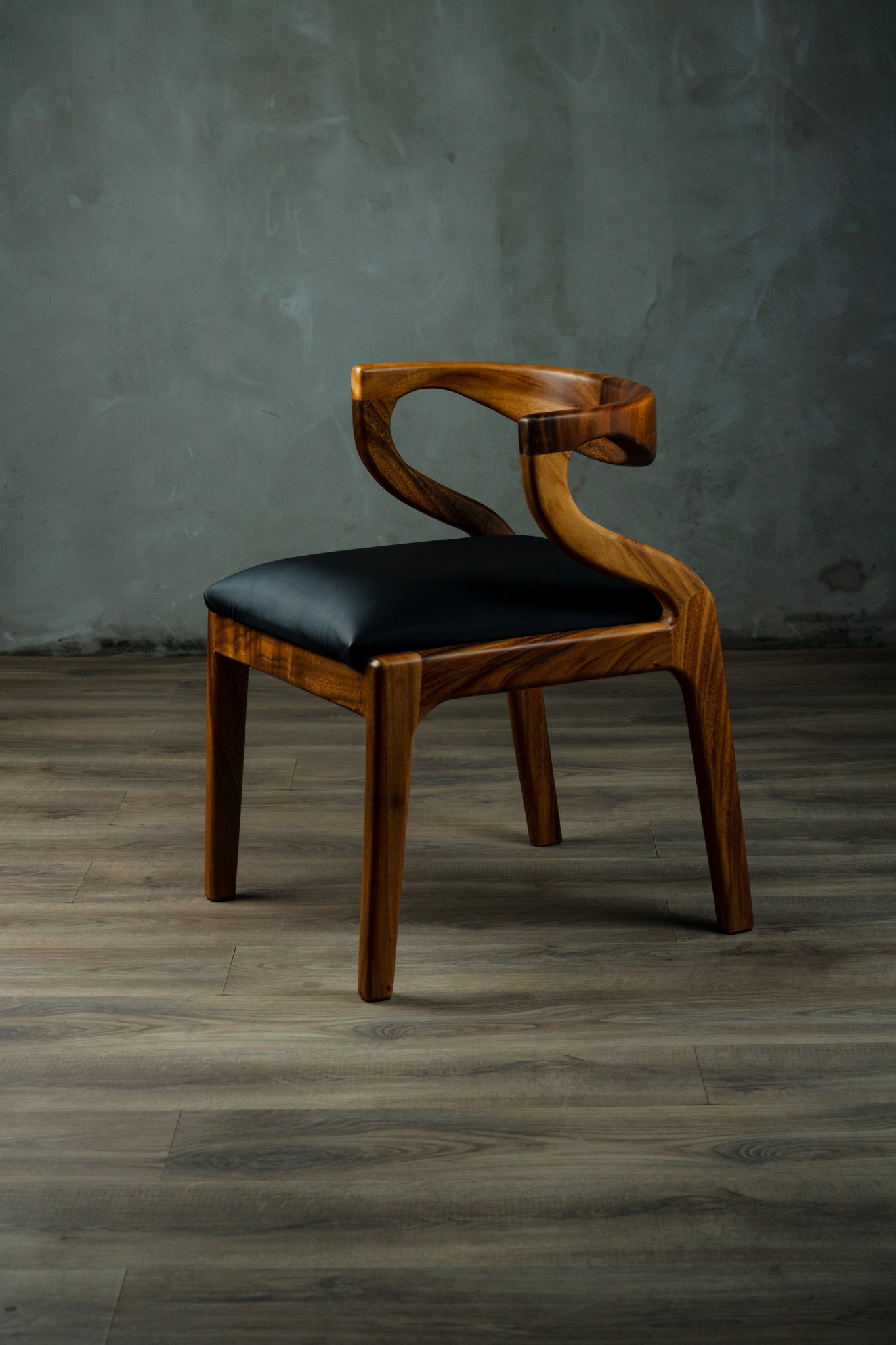 Silla Novello Parota