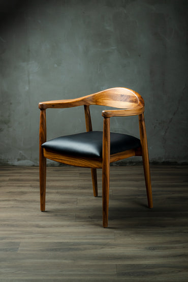 Silla Romana Parota Vinipiel Negro
