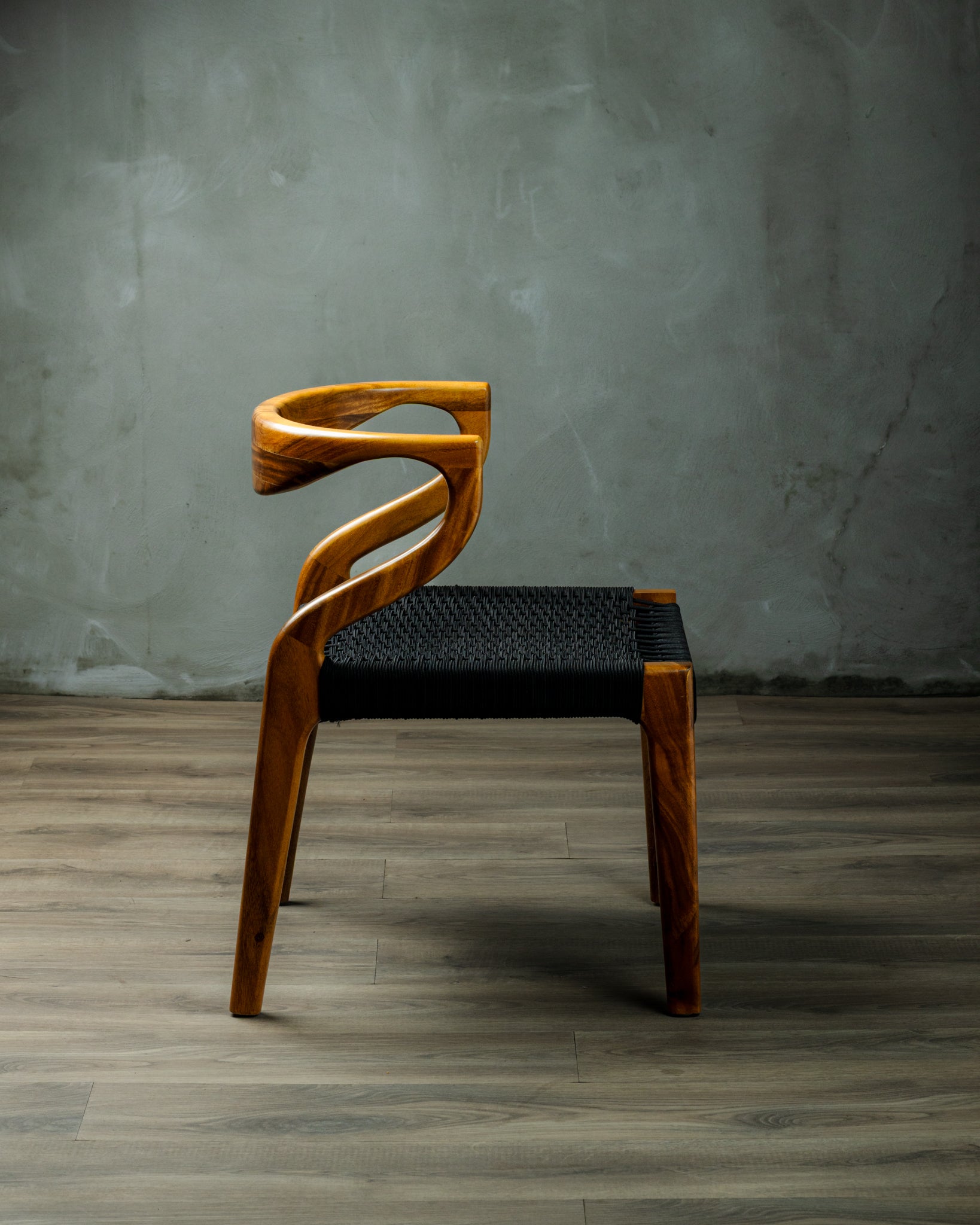 Silla Novello Parota Tejido Negro