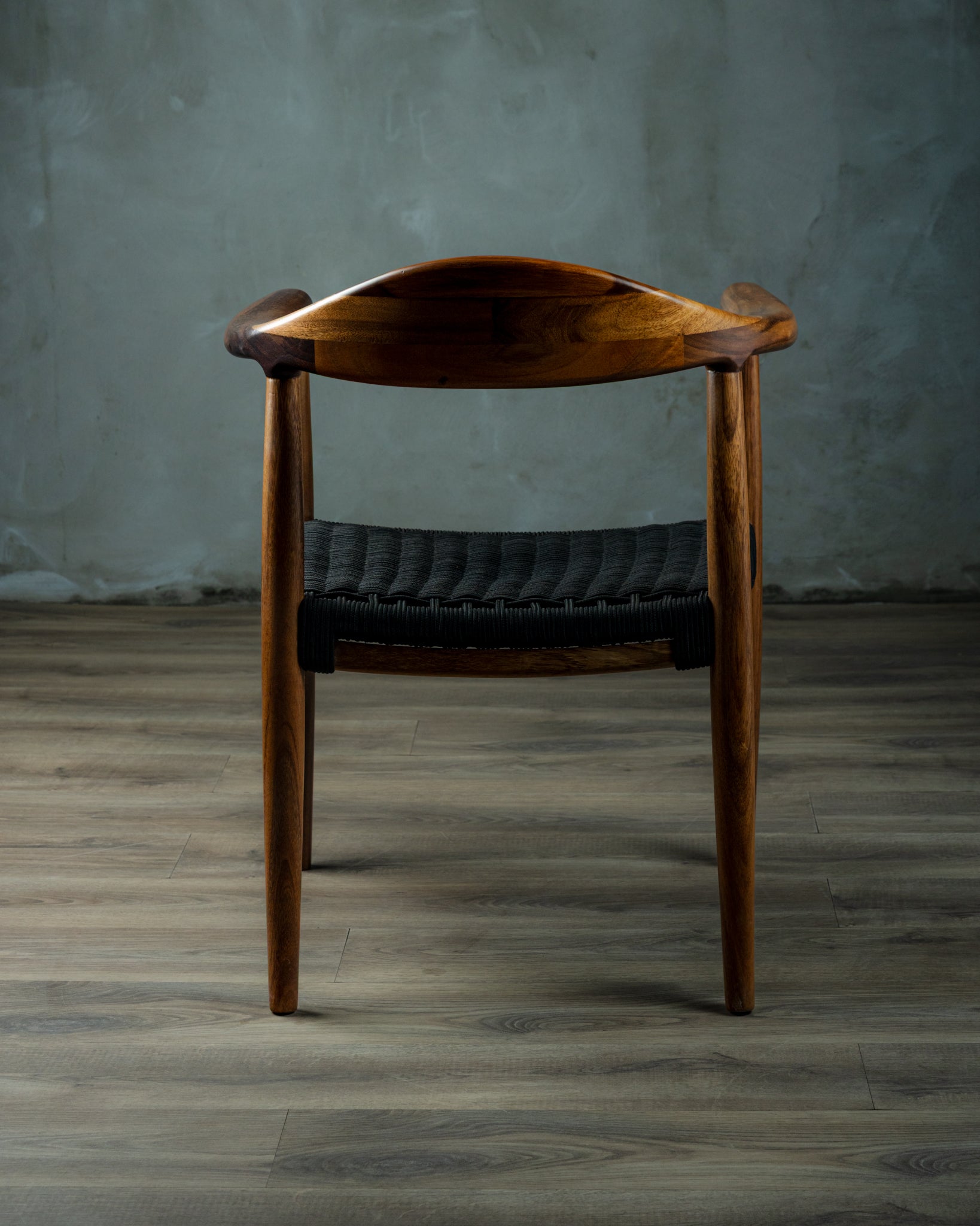 Silla Romana Parota Tejido Negro