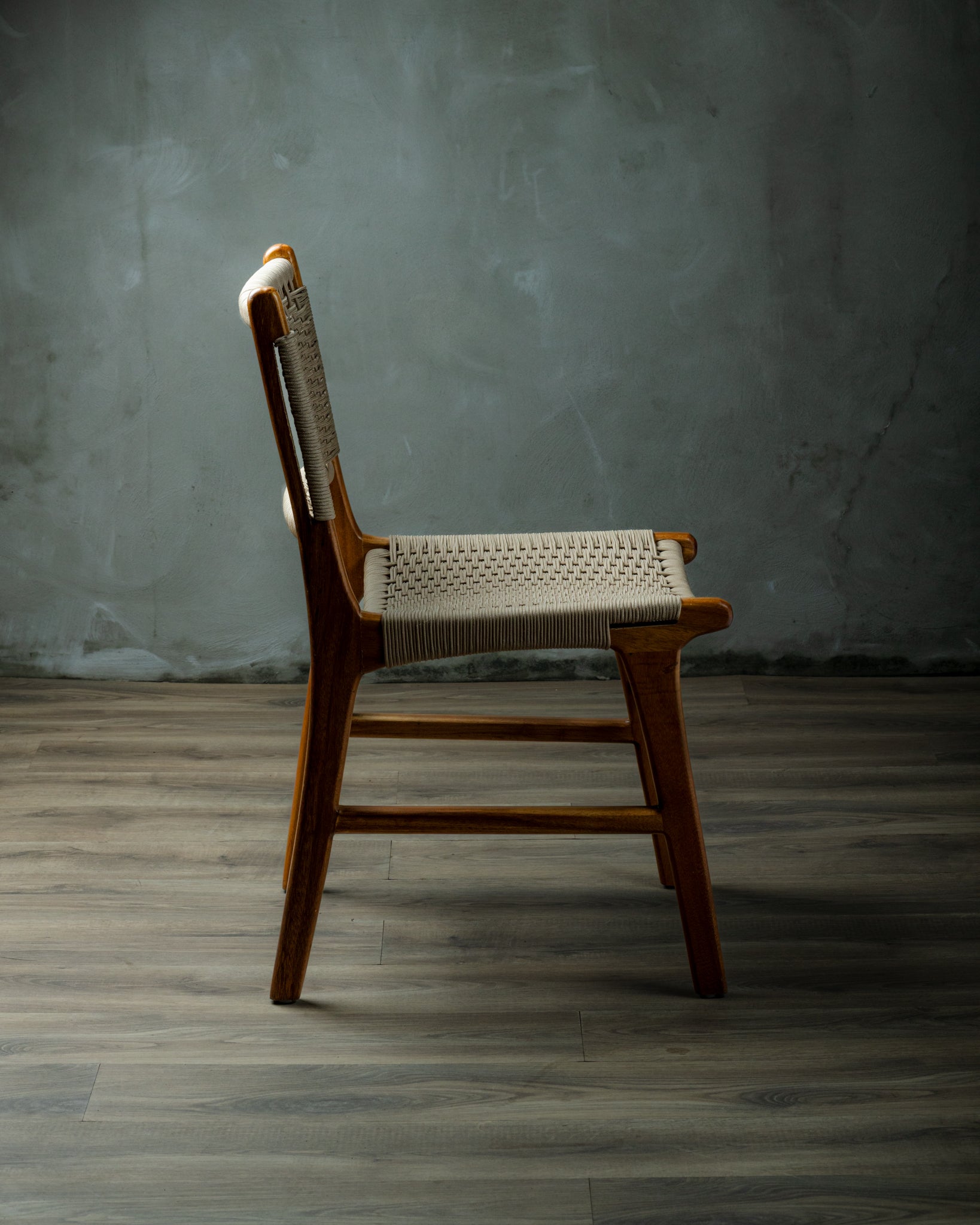 Silla Saka Parota Tejido Beige