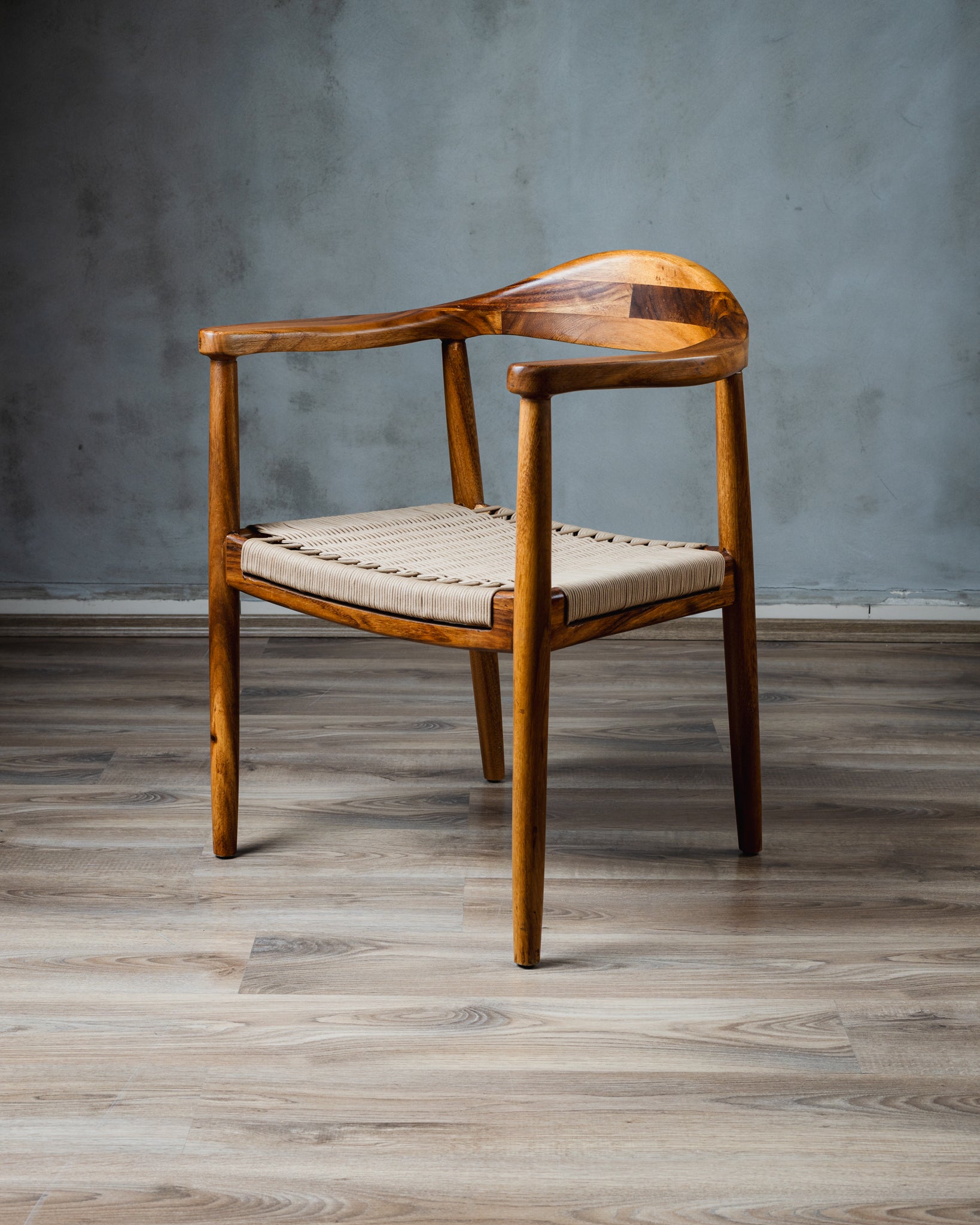 Silla Romana Tejida Parota