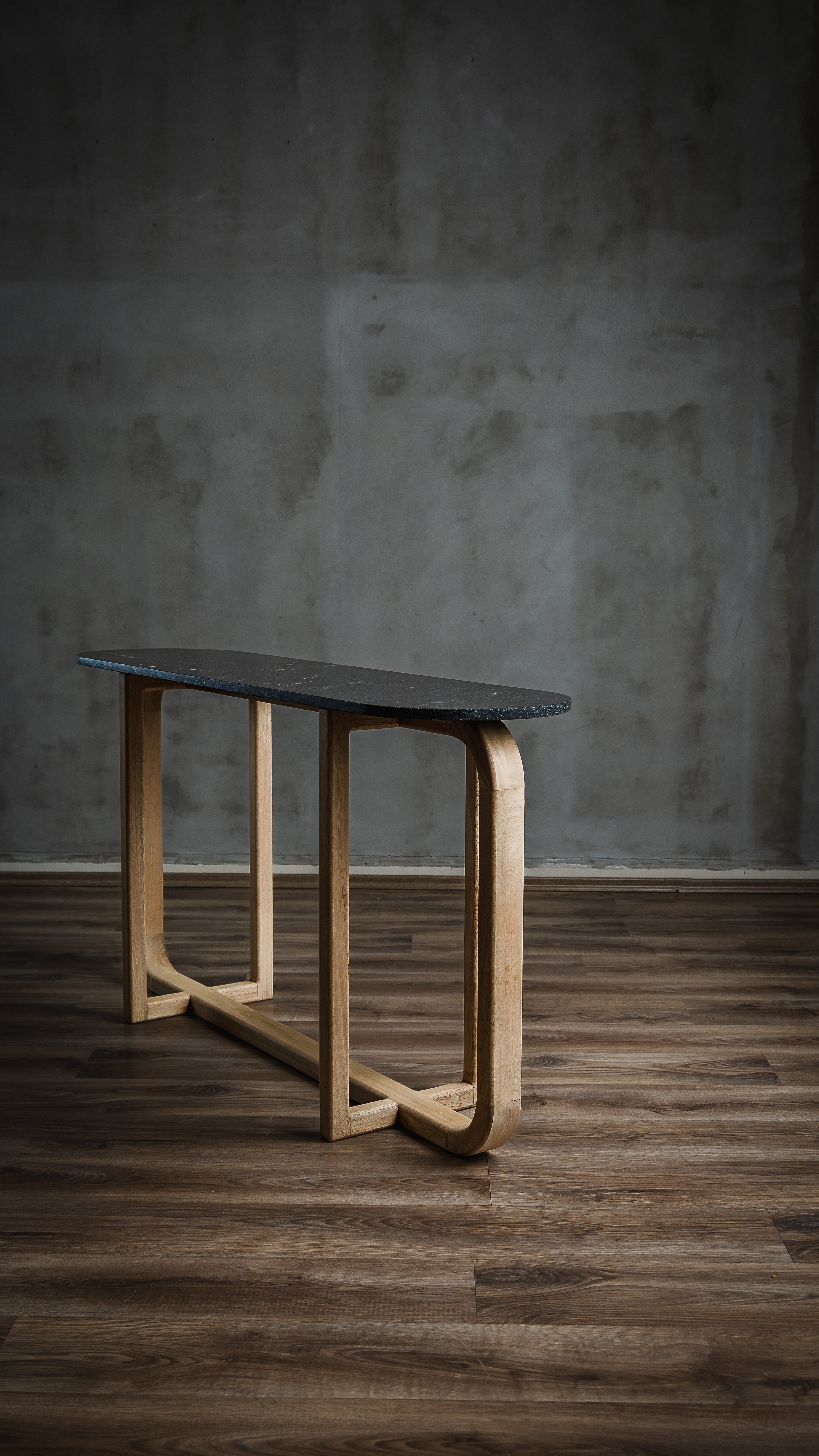 Credenza Faenza en Roble y Granito