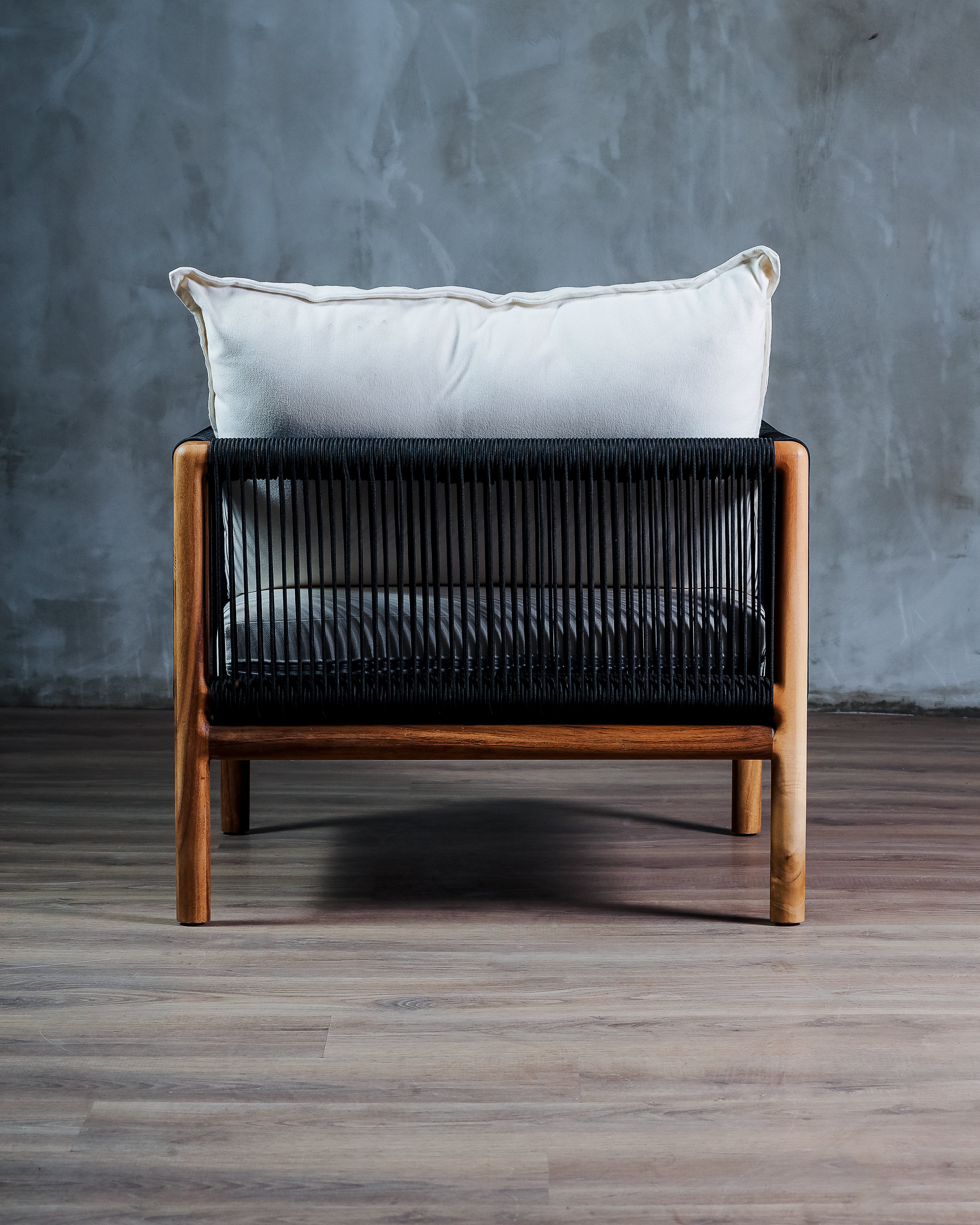 Sillón Monza Parota exterior negro