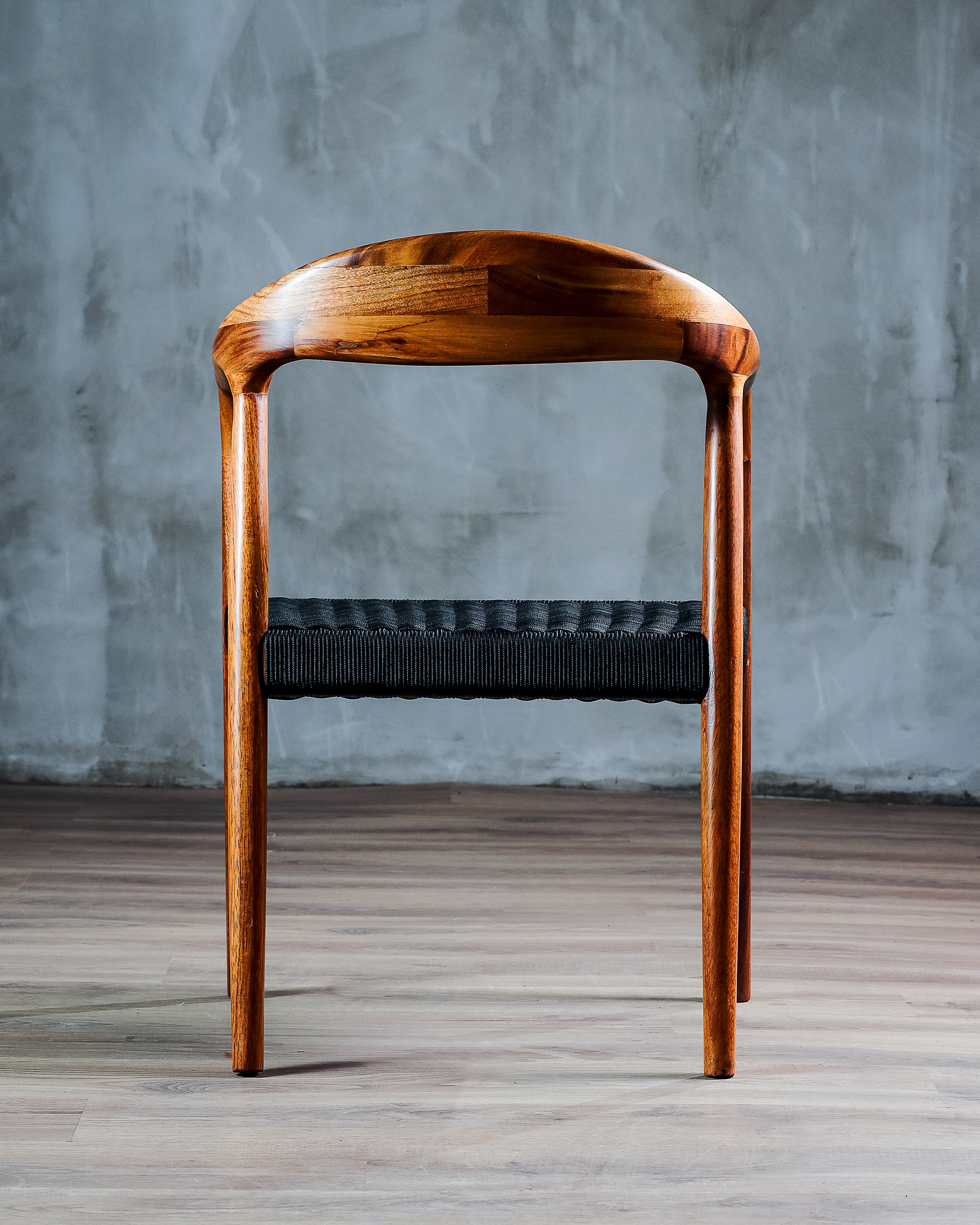 Silla Sicilia Parota Tejido Negro